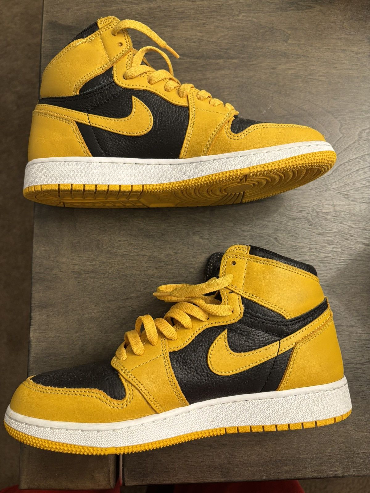Jordan Brand AIR JORDAN 1 RETRO POLLSN HIGH OG GS Size US 7 / EU 40 - 1 Thumbnail