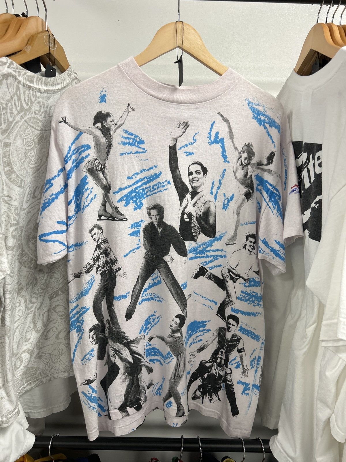 Vintage 1994 Tour Of World Figure Skating Champions Tee Size US L / EU 52-54 / 3 - 1 Thumbnail