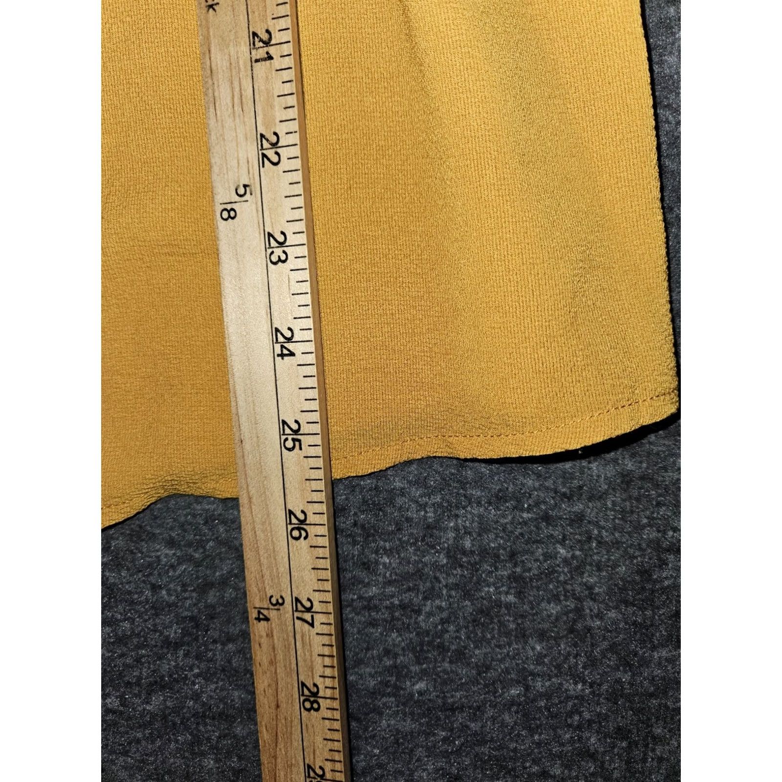 Michael Kors Michael Kors Blouse Women's M Mustard Long Sleeve Open Slit Lightweight Pullover Solid Designer City Casual Size M / US 6-8 / IT 42-44 - 4 Thumbnail