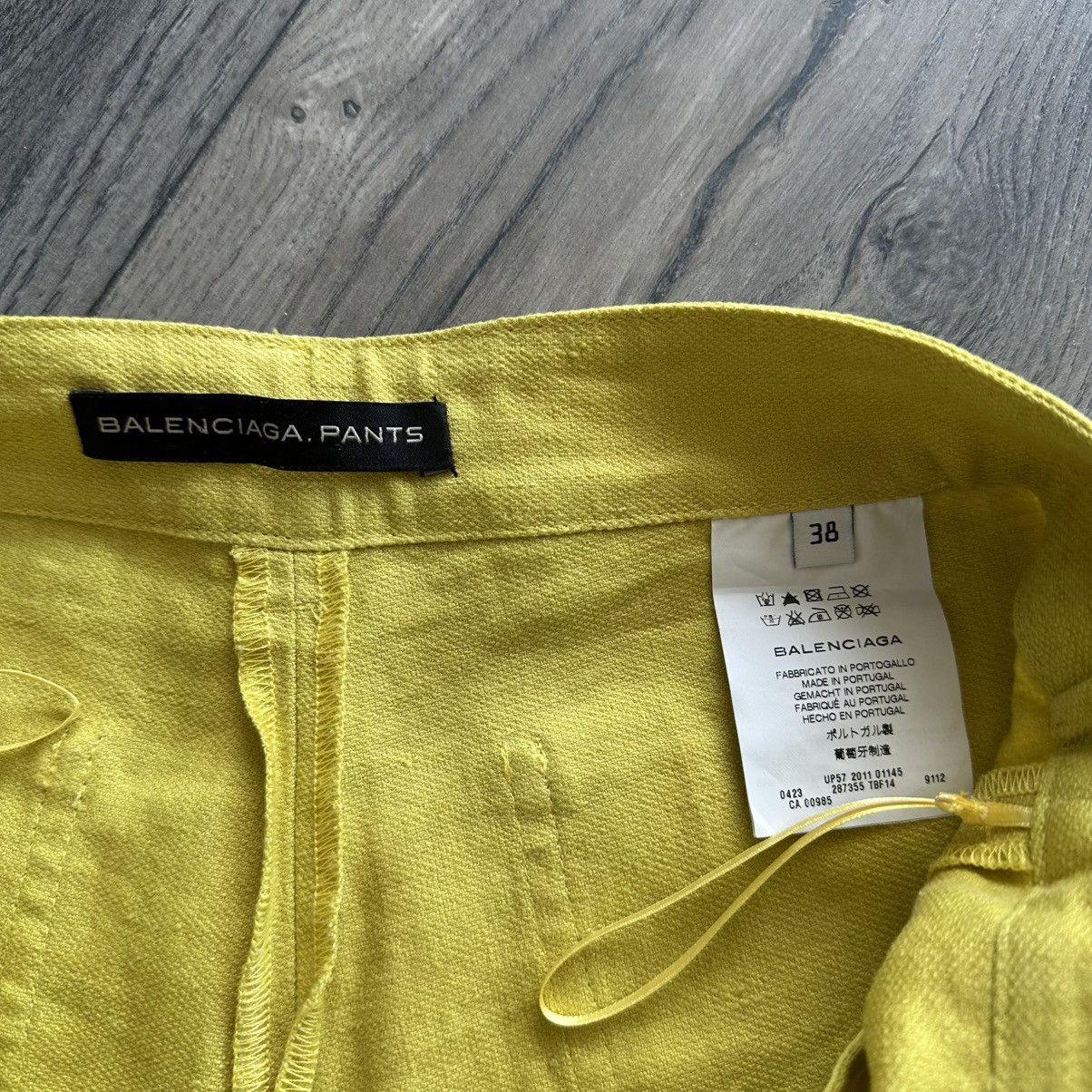 Balenciaga BALENCIAGA. PANTS Yellow Linen Cigarette Women’s Trousers Size 28" / US 6 / IT 42 - 6 Thumbnail