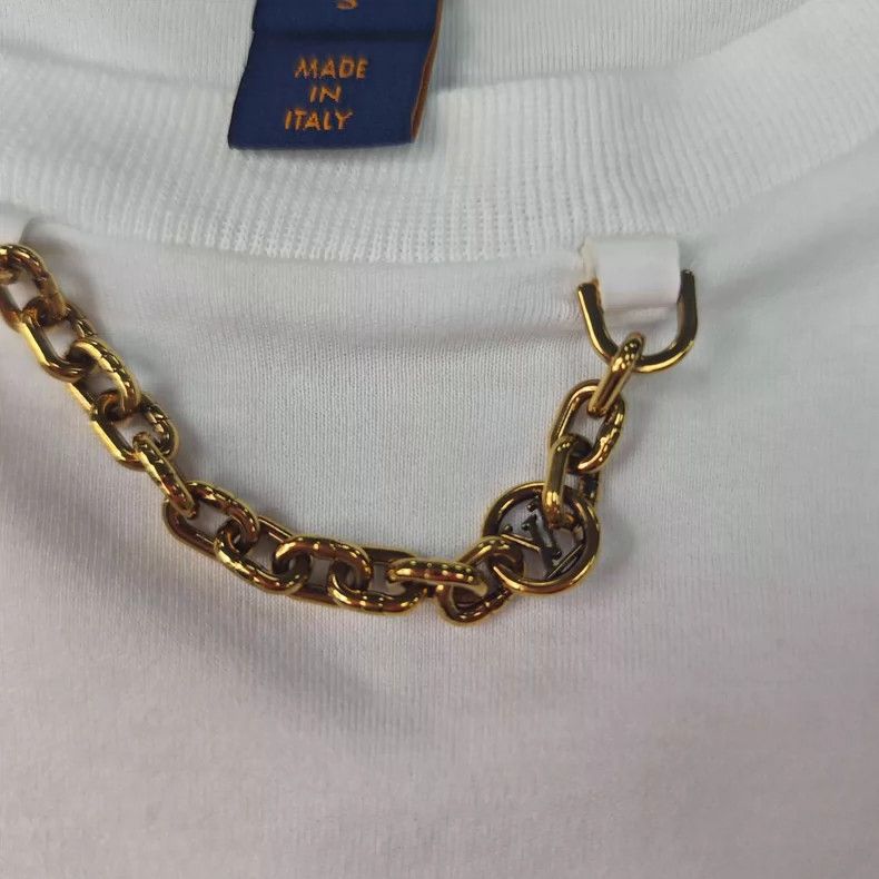 Louis Vuitton Louis Vuitton White three-dimensional logo chain short slee Size US S / EU 44-46 / 1 - 8 Thumbnail