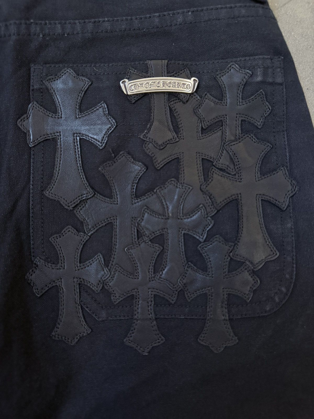 Chrome Hearts RARE!Chrome Hearts Cemetery Cross Leather Patch Cargo Pants Size US 31 - 7 Thumbnail
