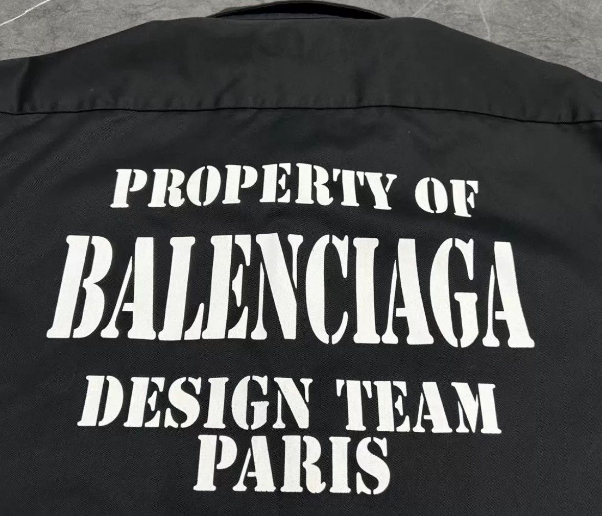 Balenciaga Balenciaga black slogan short sleeved shirt Size US L / EU 52-54 / 3 - 3 Thumbnail