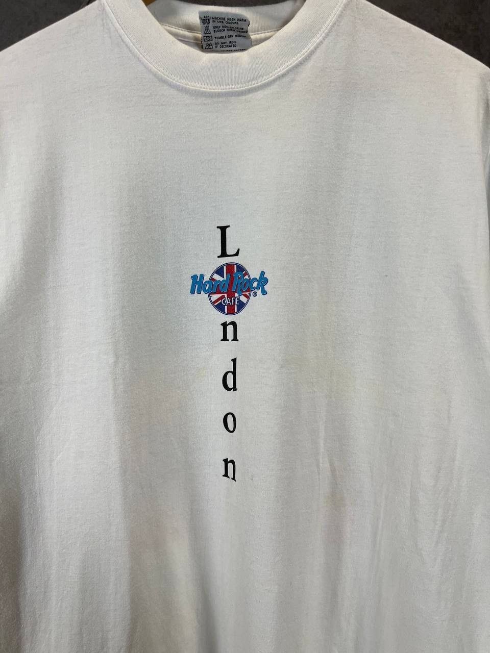 Hard Rock Cafe Hard Rock Cafe London vintage tee Size US S / EU 44-46 / 1 - 6 Thumbnail