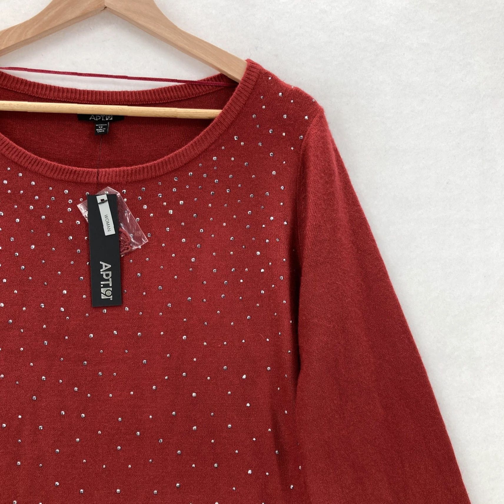 Apt. 9 Apt. 9 Sweater Womens 1X Red Rhinestone Embellished Scoop Neck Pullover Sparkle Size XL / US 12-14 / IT 48-50 - 2 Thumbnail