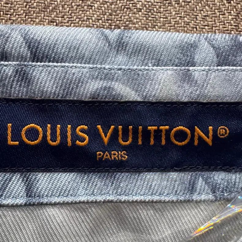 Louis Vuitton Louis Vuitton Mulberry silk three-flower full-print blue s Size US M / EU 48-50 / 2 - 3 Thumbnail