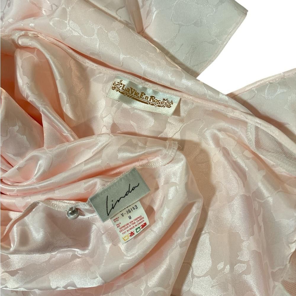 Designer La vi en rose Elegant Pink Floral Women's Nightgown Size ONE SIZE - 5 Thumbnail