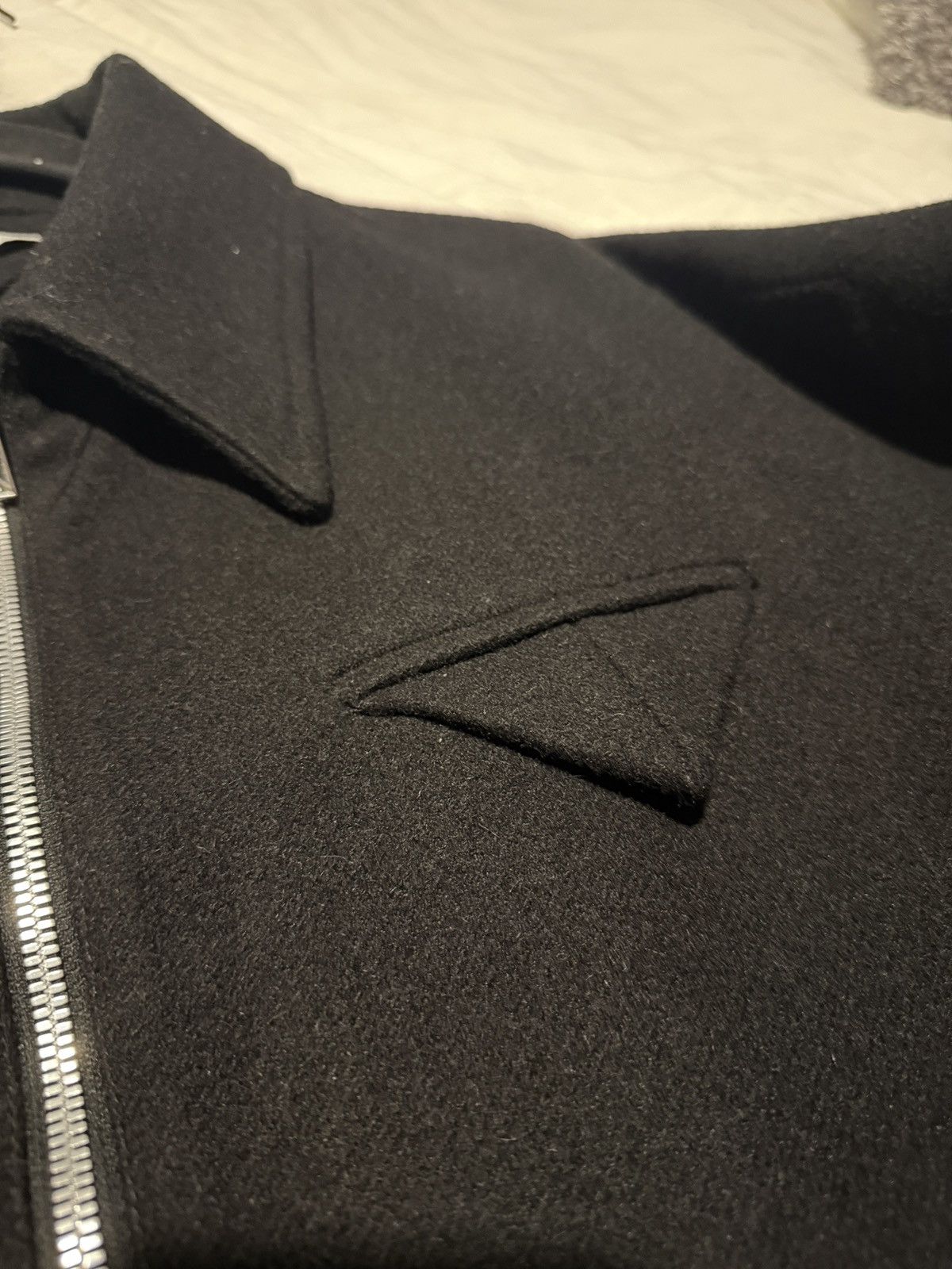 Bottega Veneta Bottega Veneta Black Wool Cropped Triangle Pocket Jacket Size US L / EU 52-54 / 3 - 4 Thumbnail