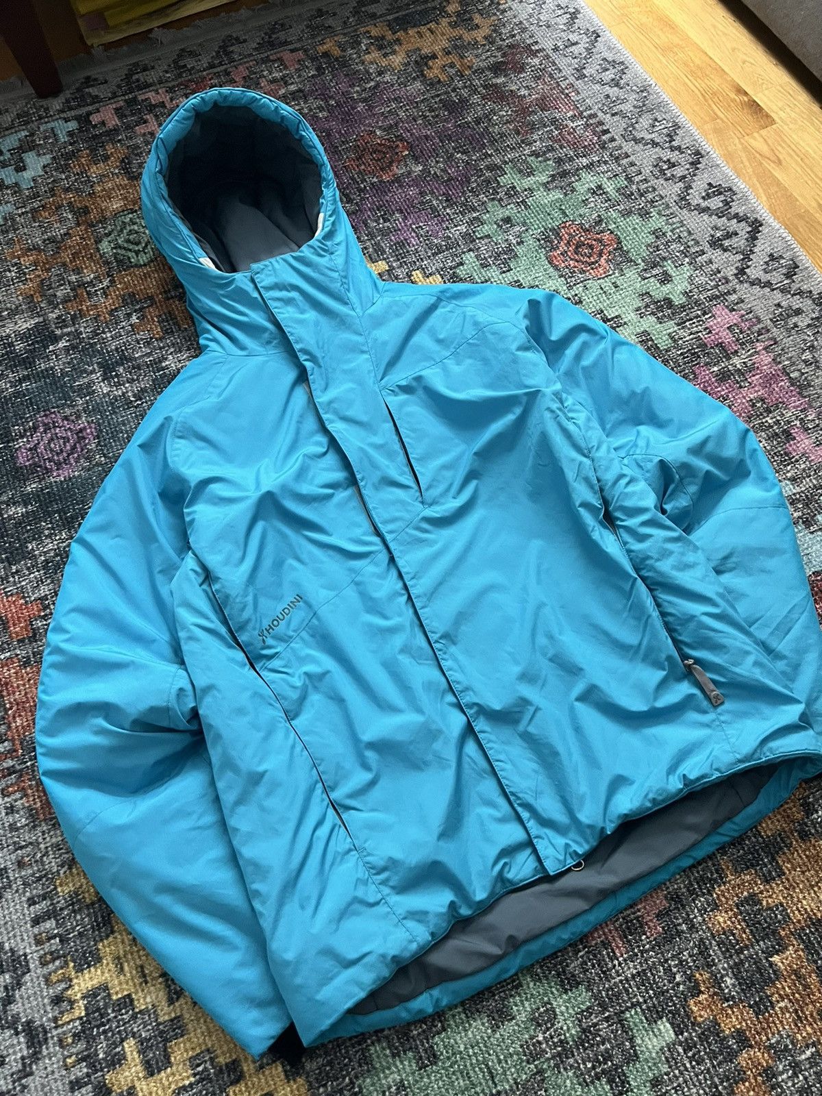 image of Houdini Warm Snowboarding Regular High Hood Jacket in Blue, Men's (Size Large)