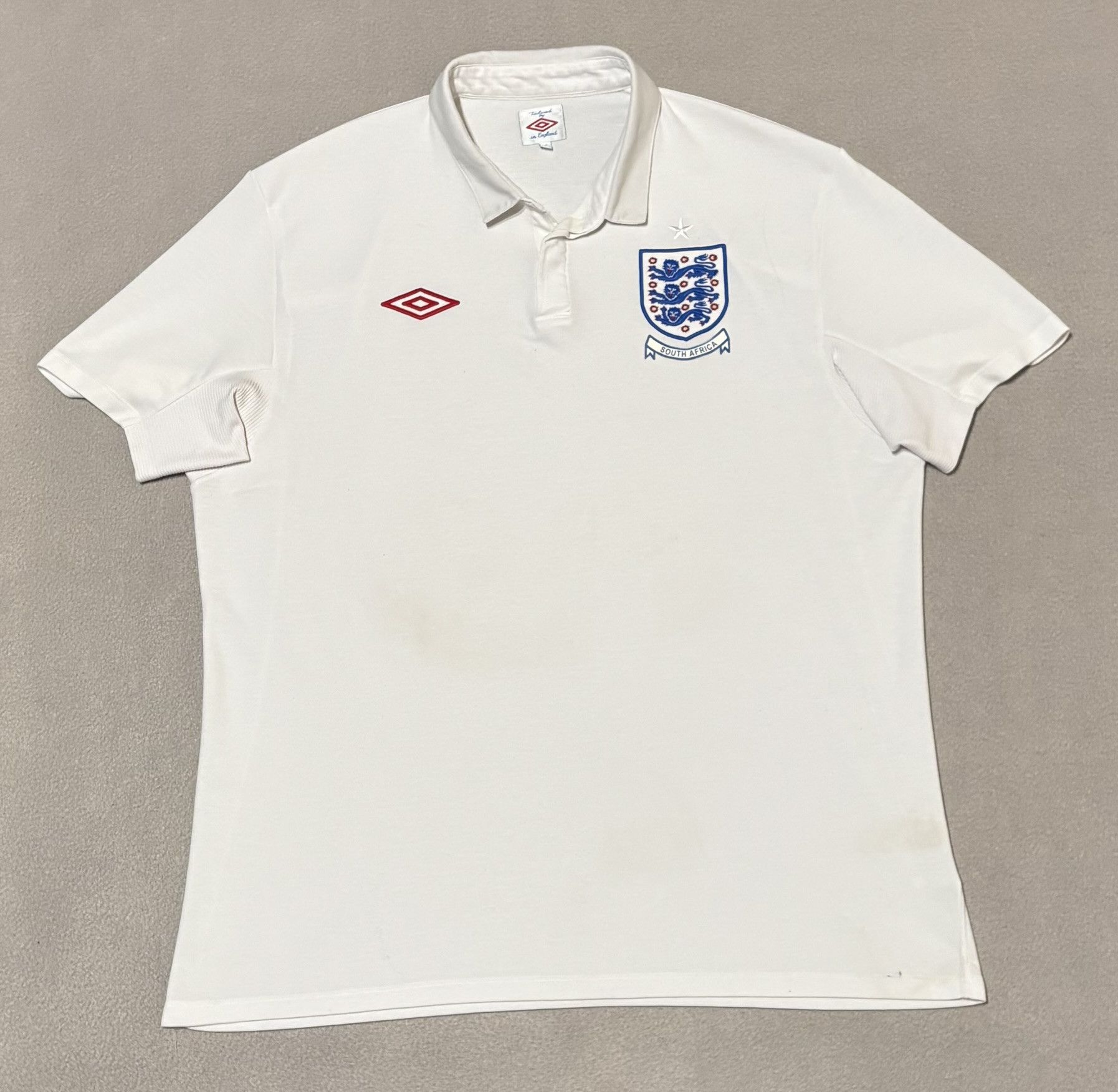 Umbro England 2010 Umbro Football Jersey Size XL Size US XL / EU 56 / 4 - 5 Thumbnail