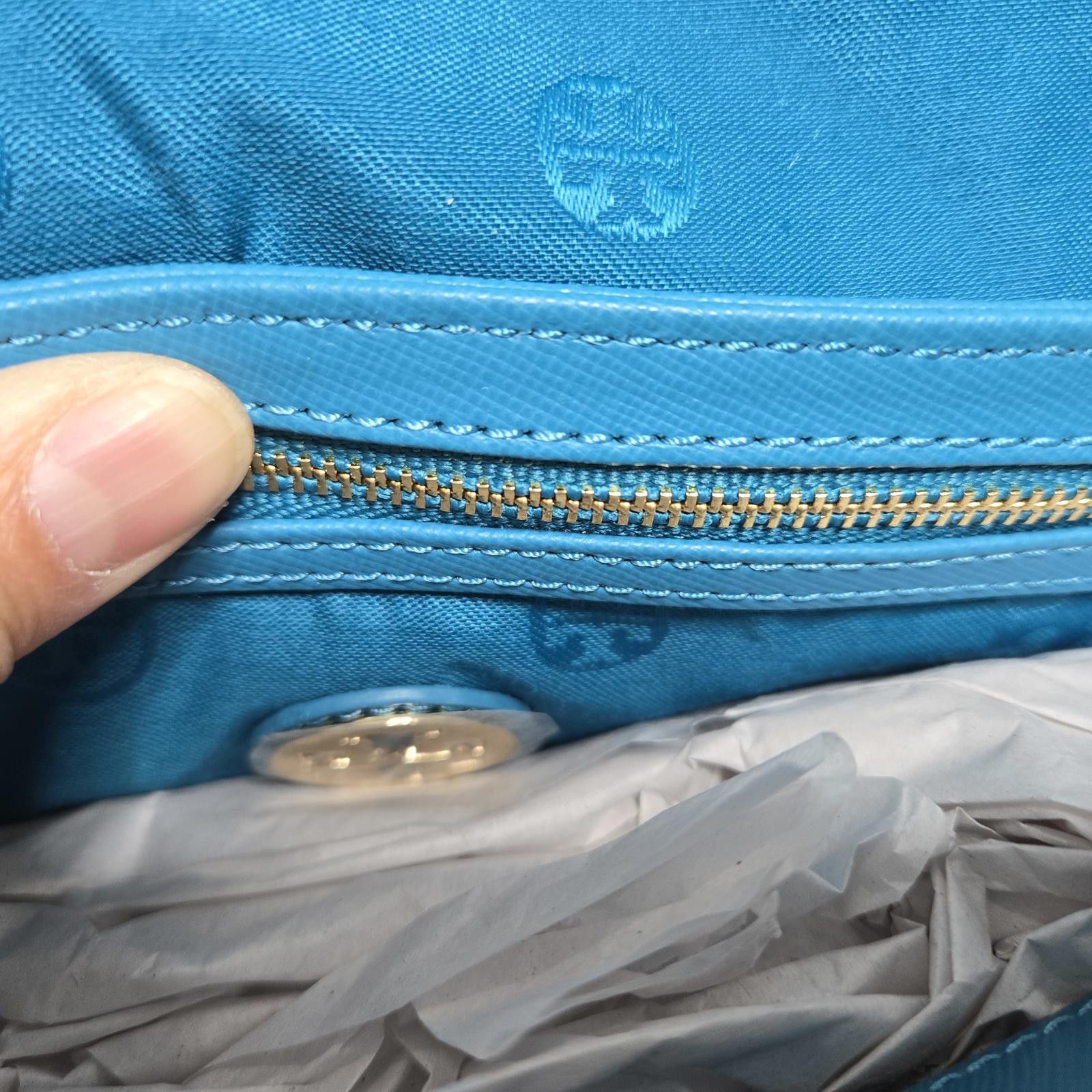 Tory Burch Tory Burch Purse Robinson New w Tag Size ONE SIZE - 6 Thumbnail
