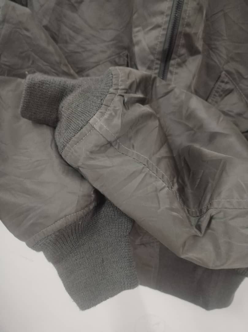 Avirex 📌VINTAGE AVIREX FLYING MAN LIGHT ZONE ZIPPER JACKET BOMBER Size US XL / EU 56 / 4 - 7 Thumbnail