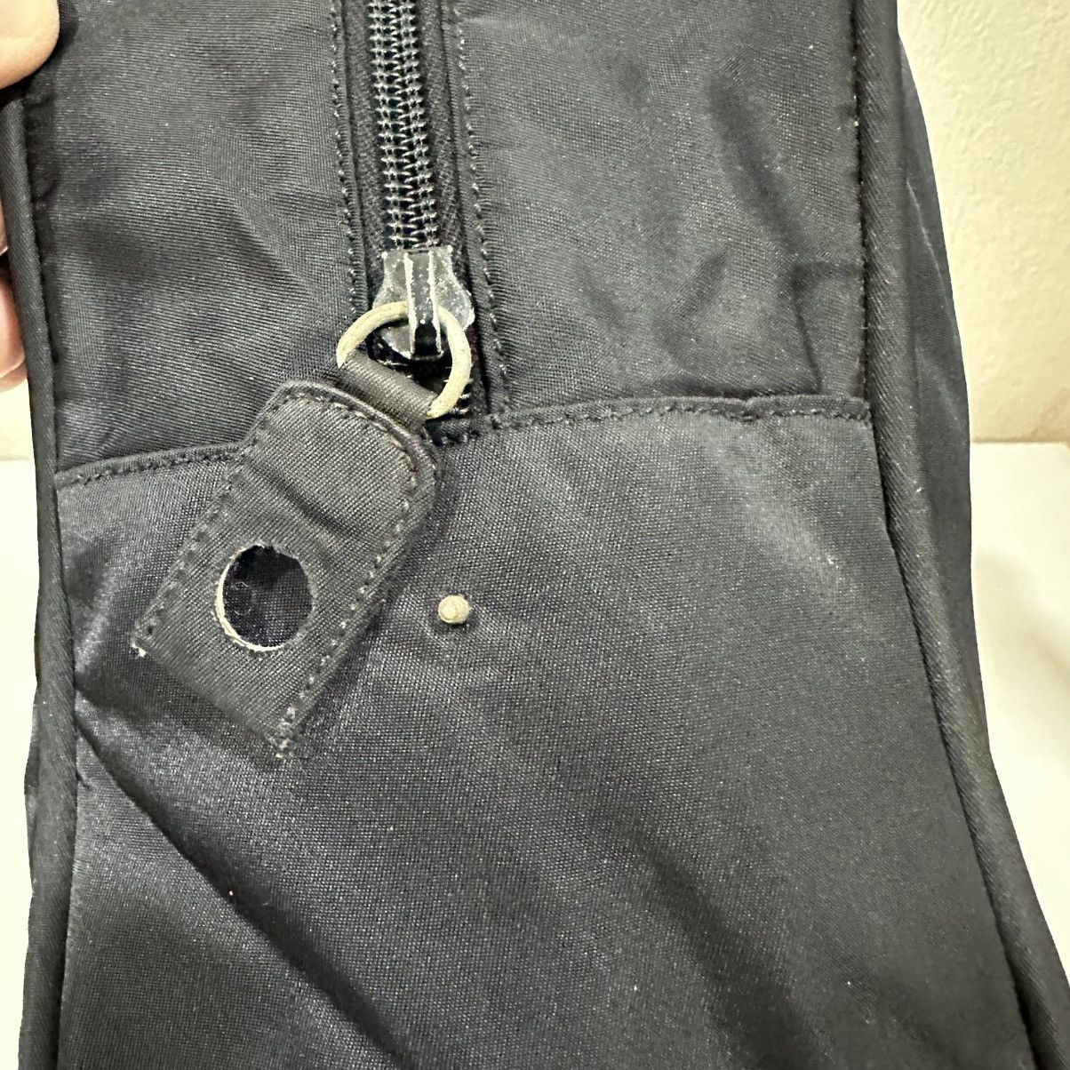 Prada ‼️LASTDROP‼️ AUTHENTIC PRADA NERO NYLON HAND BAG Size ONE SIZE - 12 Thumbnail