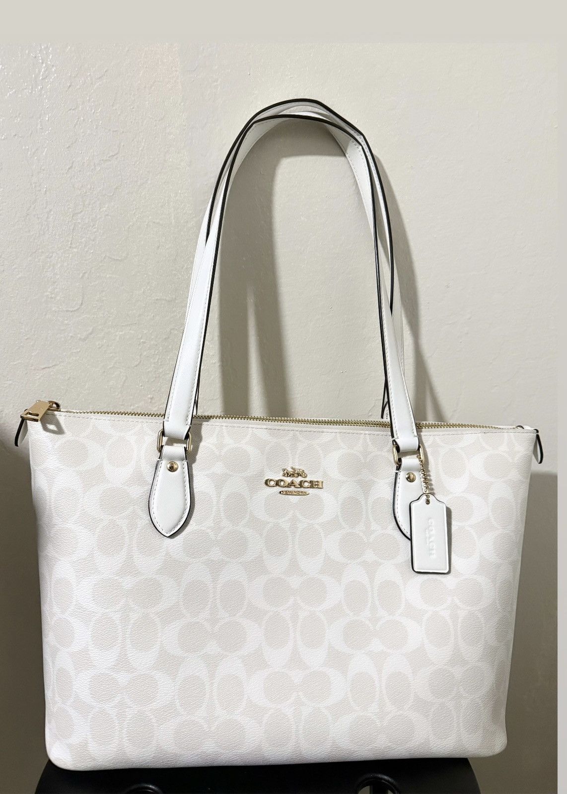 White coach tote bag