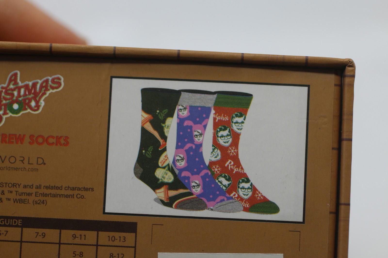 Other A Christmas Story 3 Pair Crew Box Set, 10-13 Brand new Size ONE SIZE - 9 Thumbnail