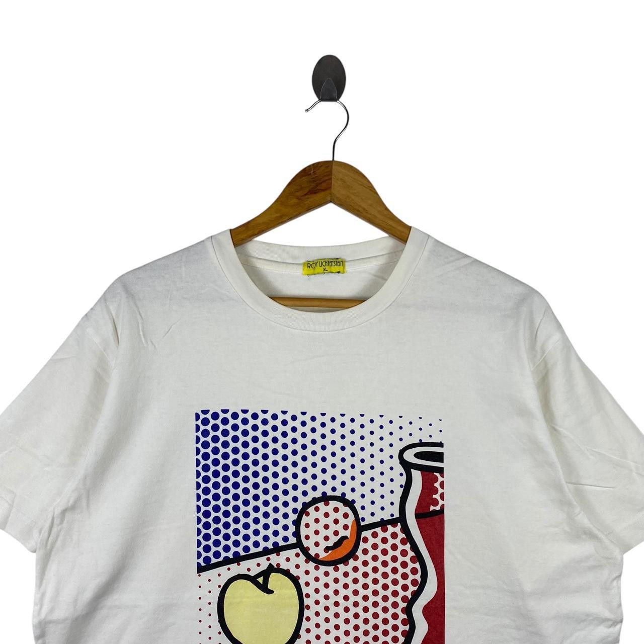 Uniqlo Vintage ROY LICHTENSTEIN Apple And Vase Pop Art Tee Shirt Size US XL / EU 56 / 4 - 2 Thumbnail