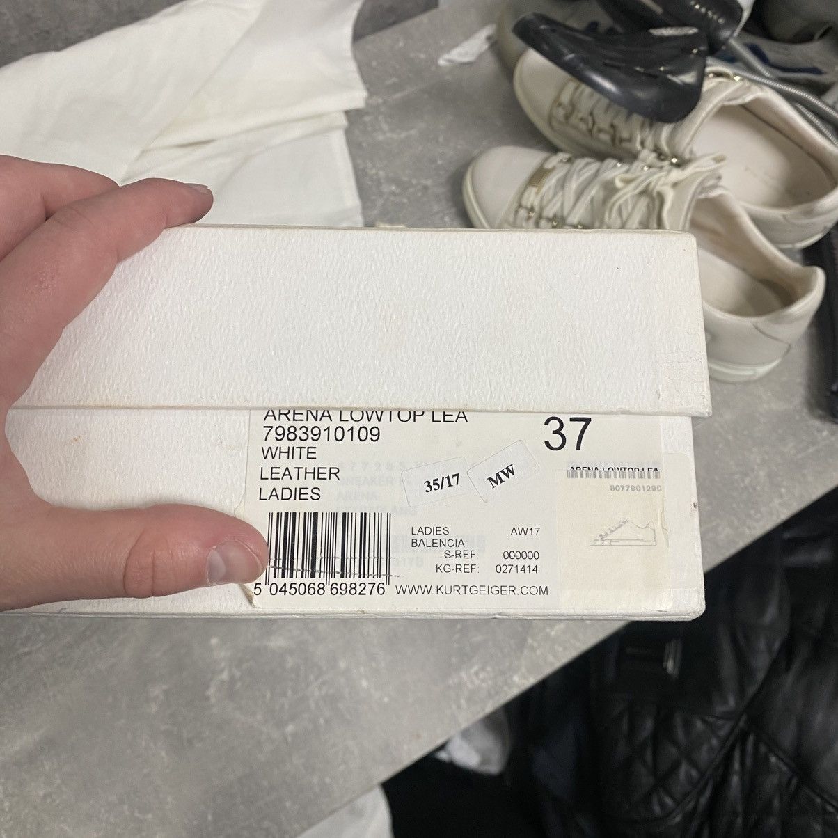 Balenciaga Balenciaga Arena Low Top White Leather Shoes With Box Luxury Size US 5.5 / EU 38 - 18 Thumbnail