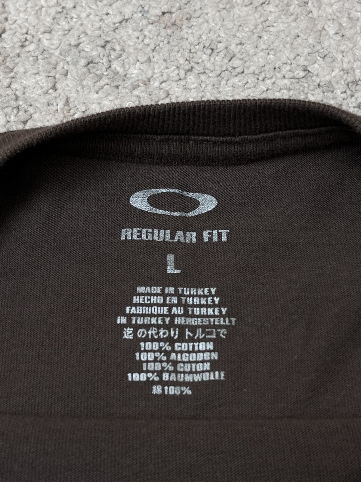 Oakley 2000s OAKLEY RARE ARCHIVE VINTAGE DEADSTOCK TEE - 843 Size US L / EU 52-54 / 3 - 5 Thumbnail