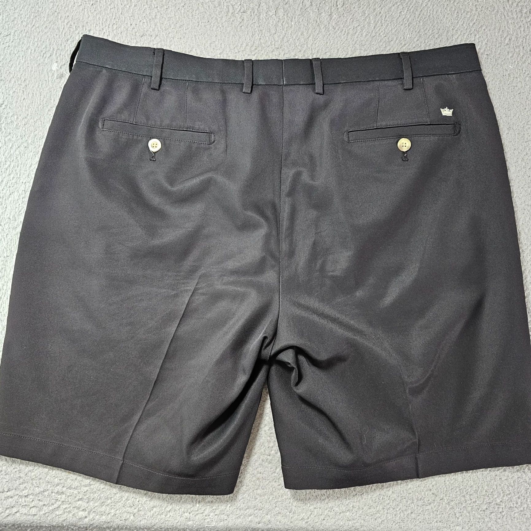 Peter Millar Peter Millar Crown Sport Salem Shorts Mens 38 Black Chino Breathable Moisture Wicking Quick Dry Pocket Belt Loops Logo Size US 38 / EU 54 - 4 Thumbnail