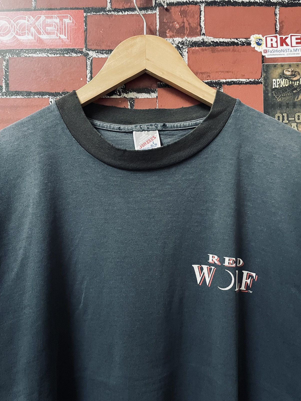 Vintage VINTAGE RED WOLF HORROR MOVIE SHIRTS 90s Size US L / EU 52-54 / 3 - 3 Thumbnail