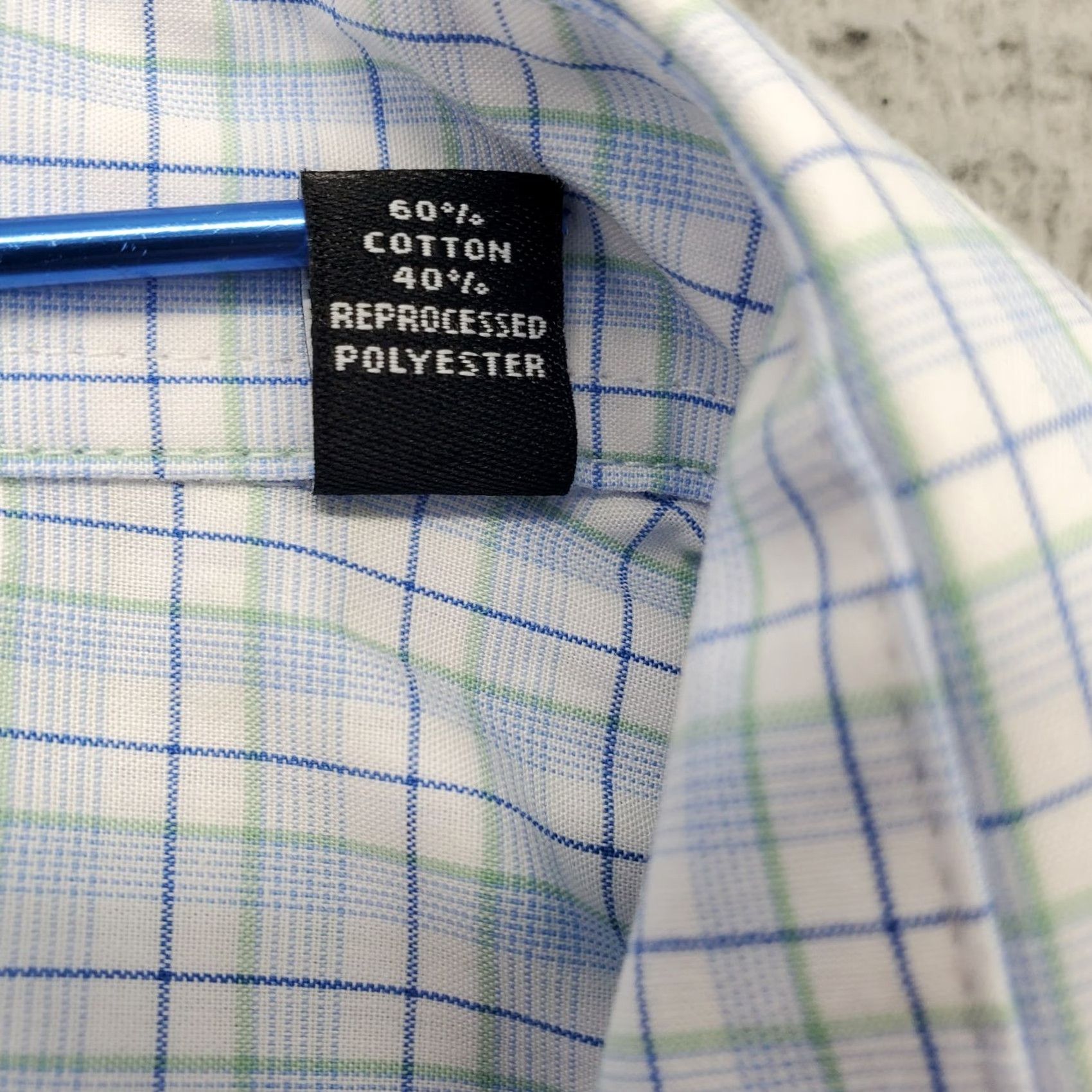 Van Heusen Van Heusen Dress Shirt Mens XL Blue Plaid Formal Regular Wrinkle-Free Button-Up Size 46R - 7 Thumbnail