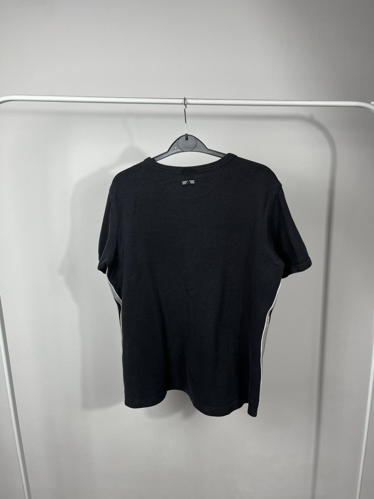 Adidas Vintage Adidas T Shirt Faded Gray Short Sleeve Size L Size L / US 10 / IT 46 - 8 Thumbnail