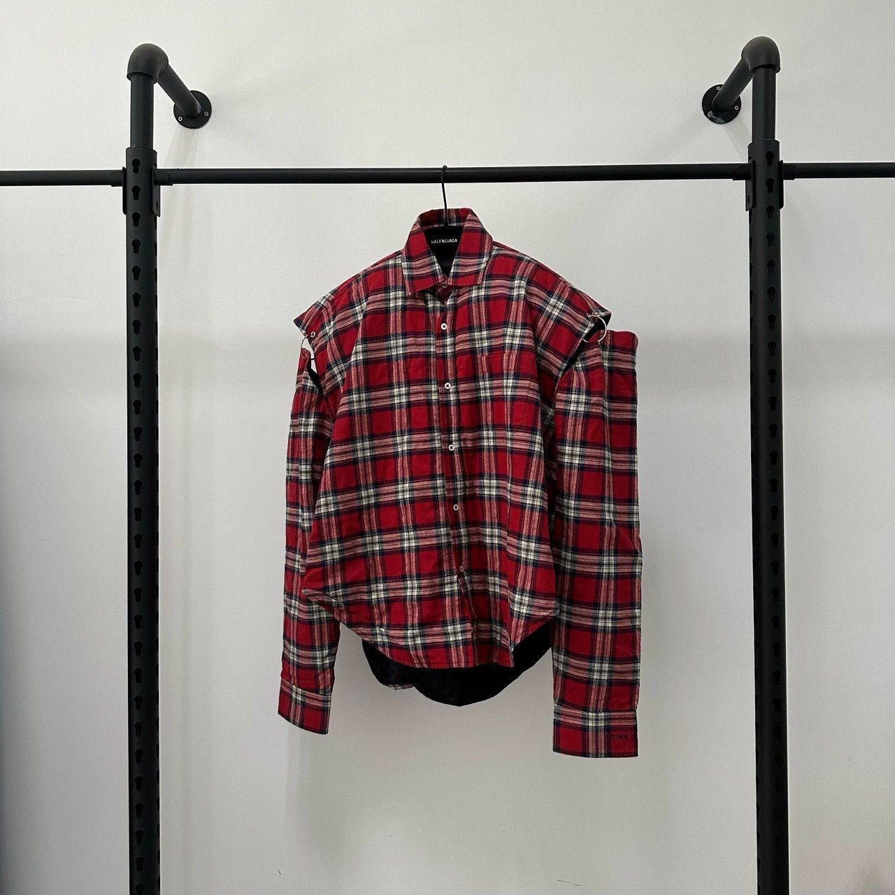 Vetements VETEMENTS Sleeves Iron Ring Pads Shirt Cotton Jacket Coat -DMC Size US S / EU 44-46 / 1 - 1 Thumbnail