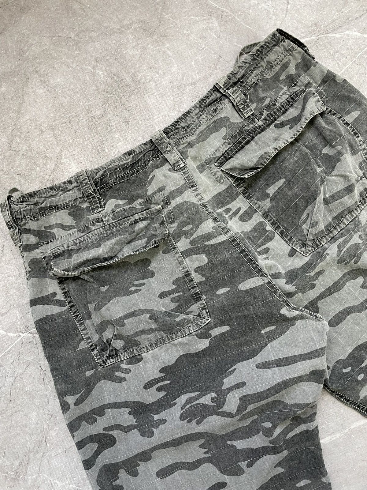 Junya Watanabe Japanese cargo zipper Junya watanabe style y2k pants rare Size US 34 / EU 50 - 15 Thumbnail