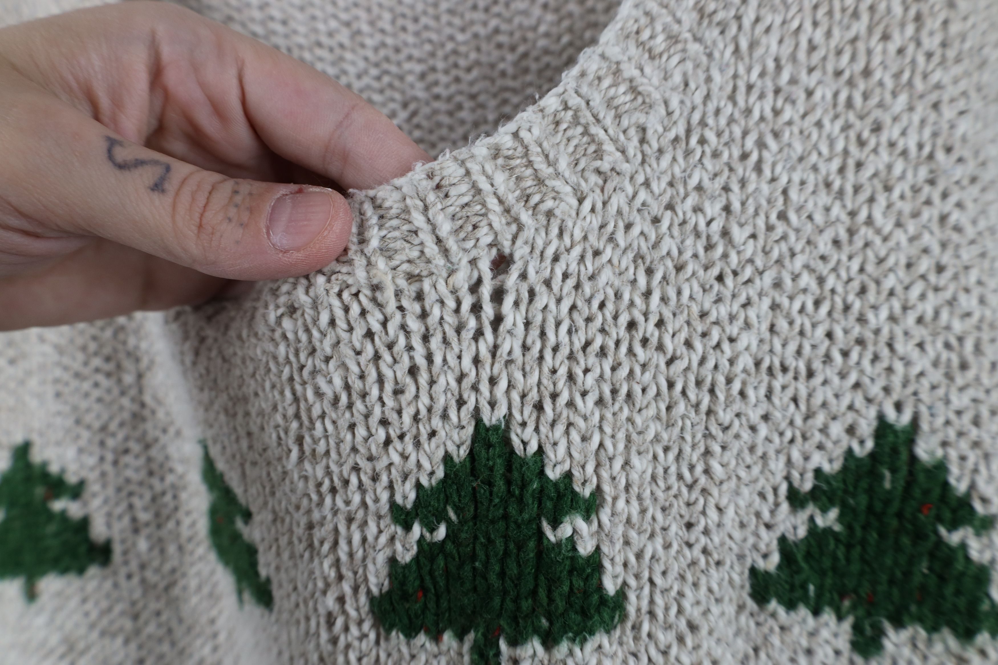 Vintage Vintage 90s Streetwear Hand Knit Christmas Ski Sweater Size XXL / US 16-18 / IT 52-54 - 4 Thumbnail