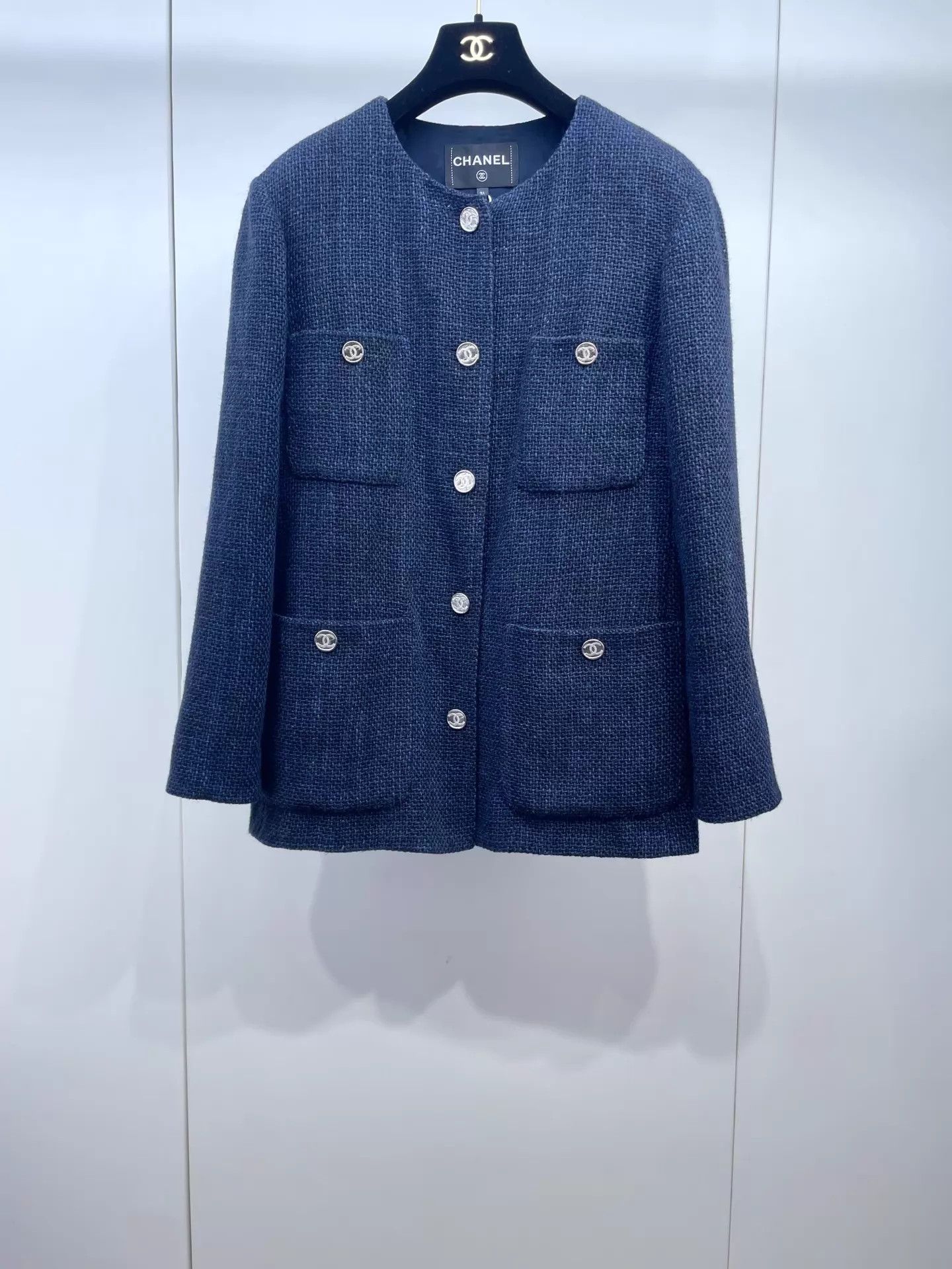 Chanel Chanel 21B Classic 4-Pocket Tweed Women's Jacket 36 98New Size XS / US 0-2 / IT 36-38 - 1 Thumbnail