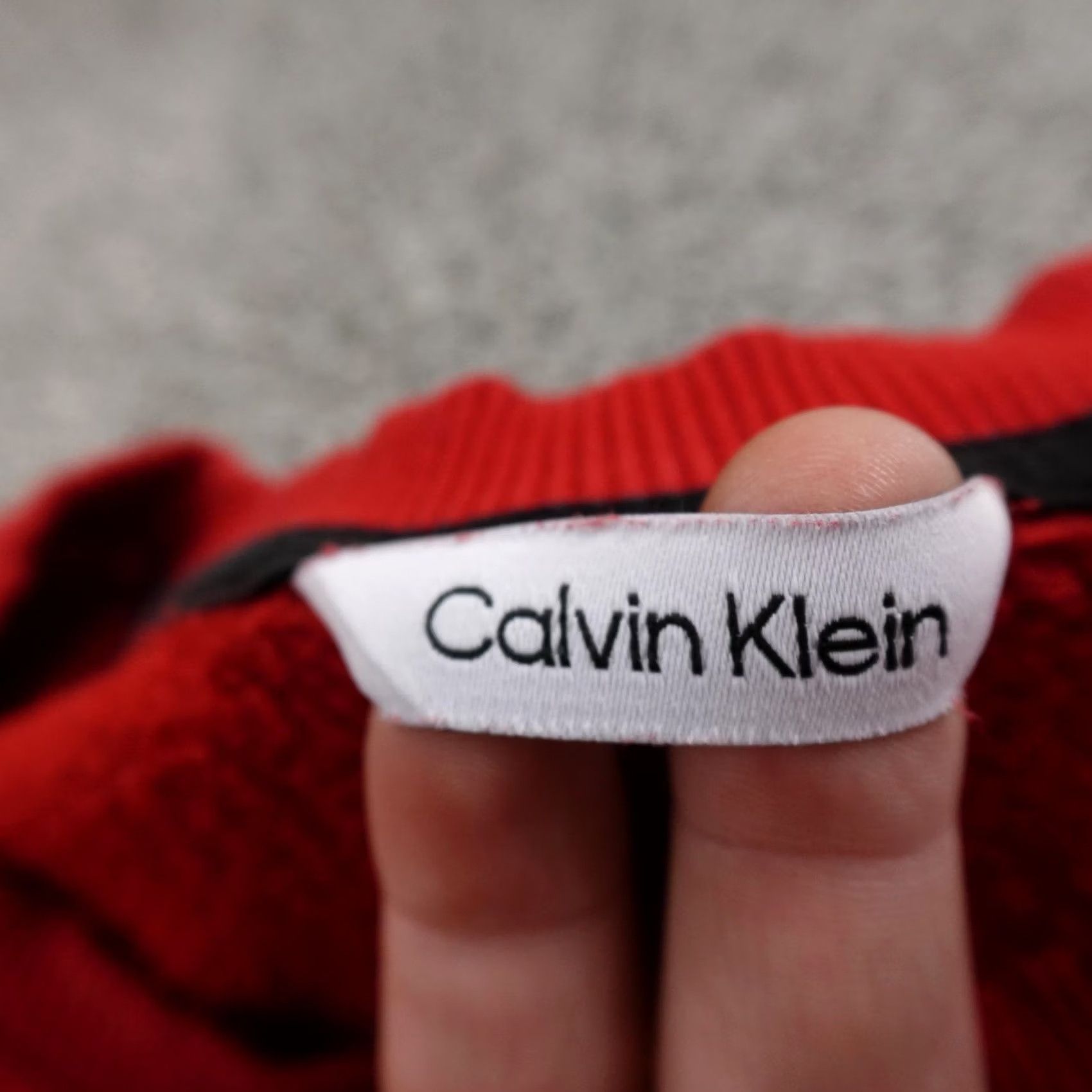 Calvin Klein Calvin Klein Sweatshirt Mens XL Red Logo Pullover Crewneck Graphic Print All Seasons Fleece Cotton Polyester Size US XL / EU 56 / 4 - 5 Thumbnail