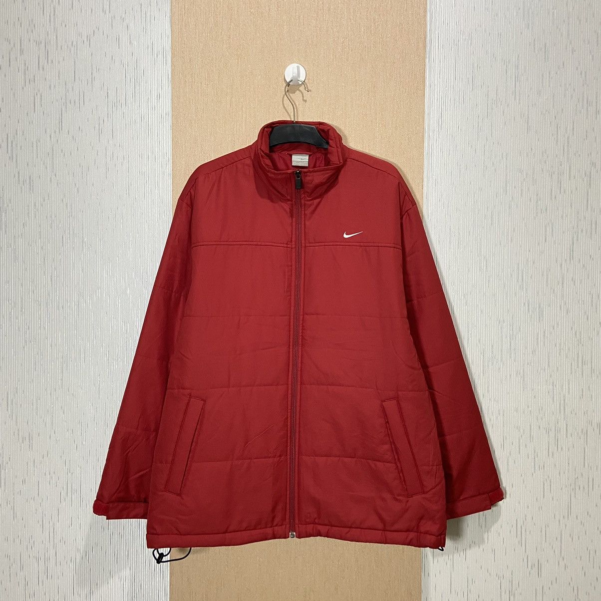 Nike Vintage Nike Swoosh Logo Puffer Jacket Size L fit XL Size US L / EU 52-54 / 3 - 1 Thumbnail