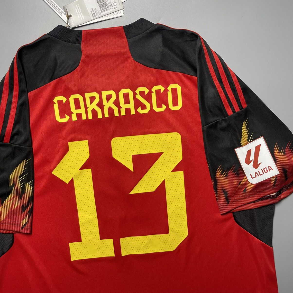 Vintage NWT BELGIUM ADIDAS 2022 WC FOOTBALL HOME JERSEY #13 CARRASCO Size US XXL / EU 58 / 5 - 8 Thumbnail