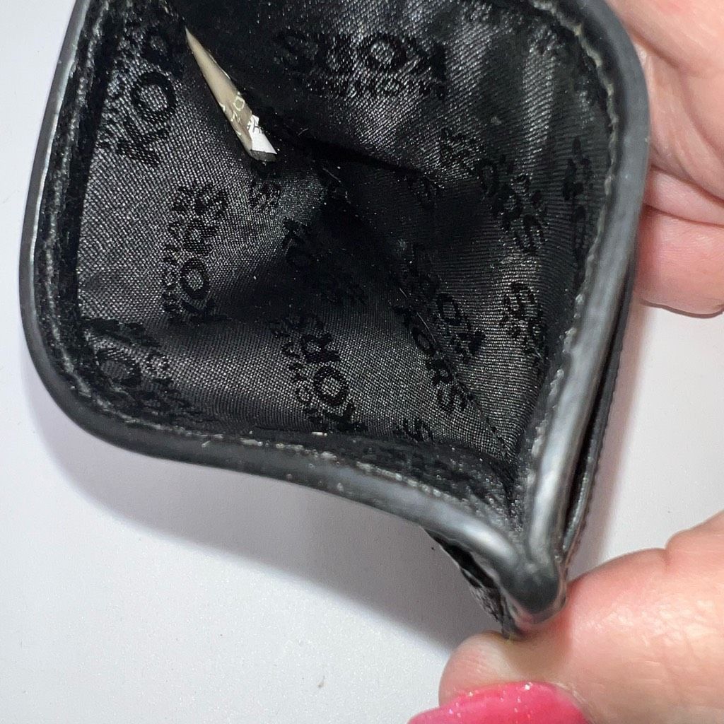 Michael Kors Michael Kors Black Leather Card Case Size ONE SIZE - 5 Thumbnail