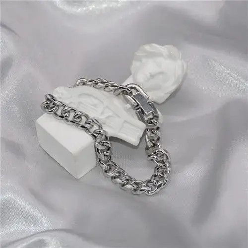 Designer × Jewelry Titanium Steel Link Chain Bracelet for Men Women Size ONE SIZE - 4 Thumbnail