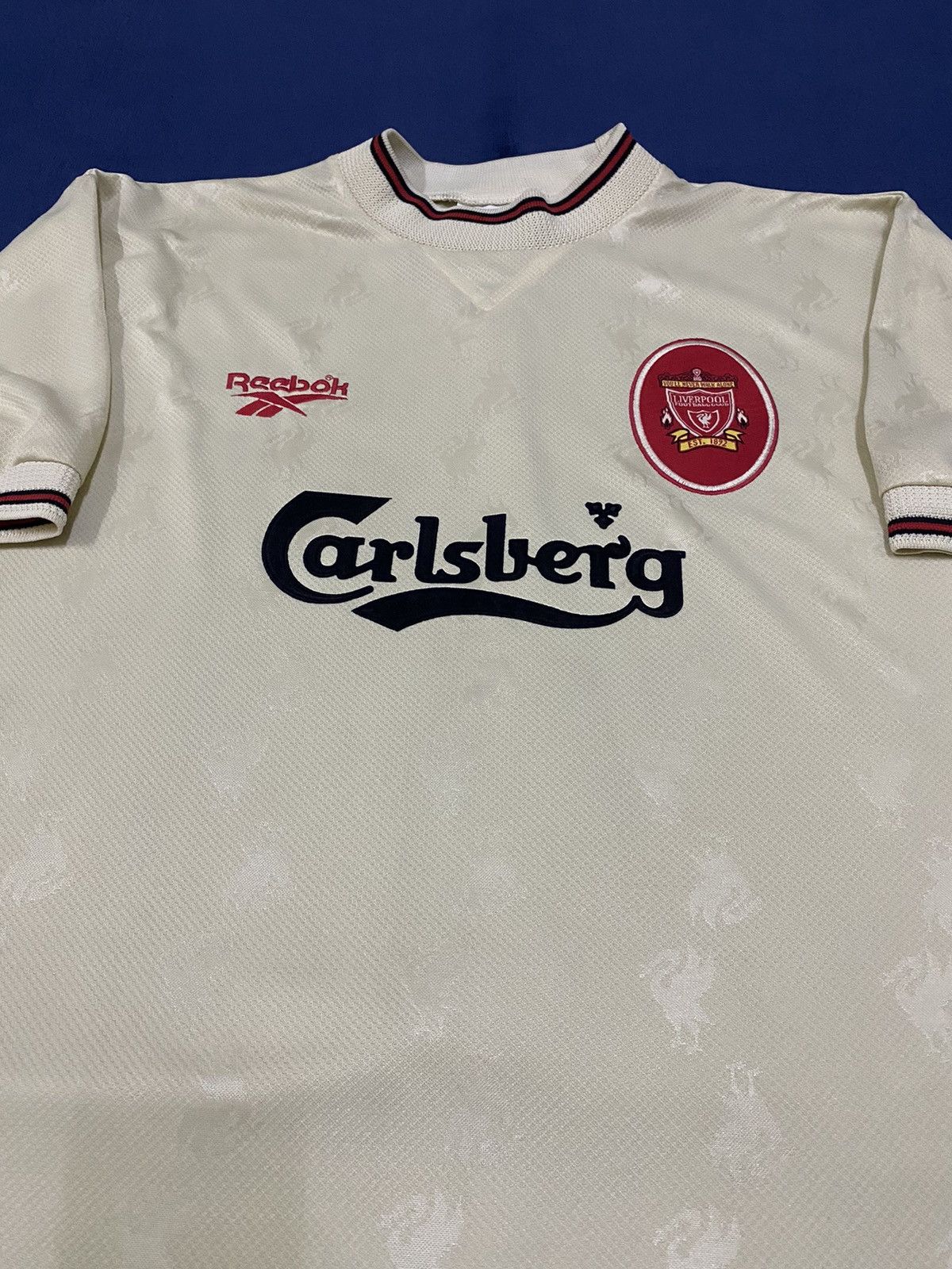 Reebok × Vintage Very Rare Vintage 96' 97' Liverpool Away Kit Size US XL / EU 56 / 4 - 1 Thumbnail
