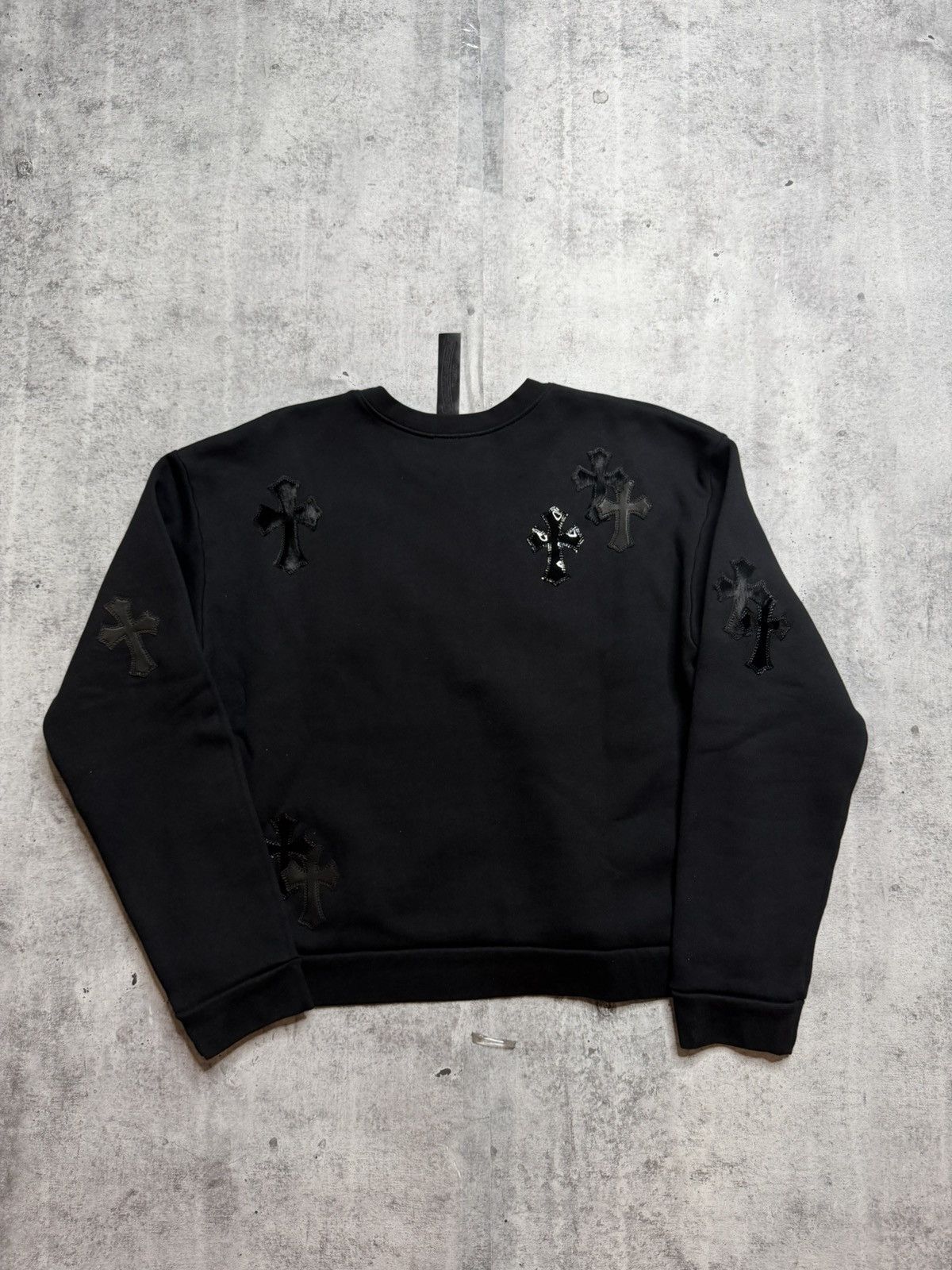 Chrome Hearts Chrome Heart Black Flooded Patch Crewneck Size US M / EU 48-50 / 2 - 2 Thumbnail