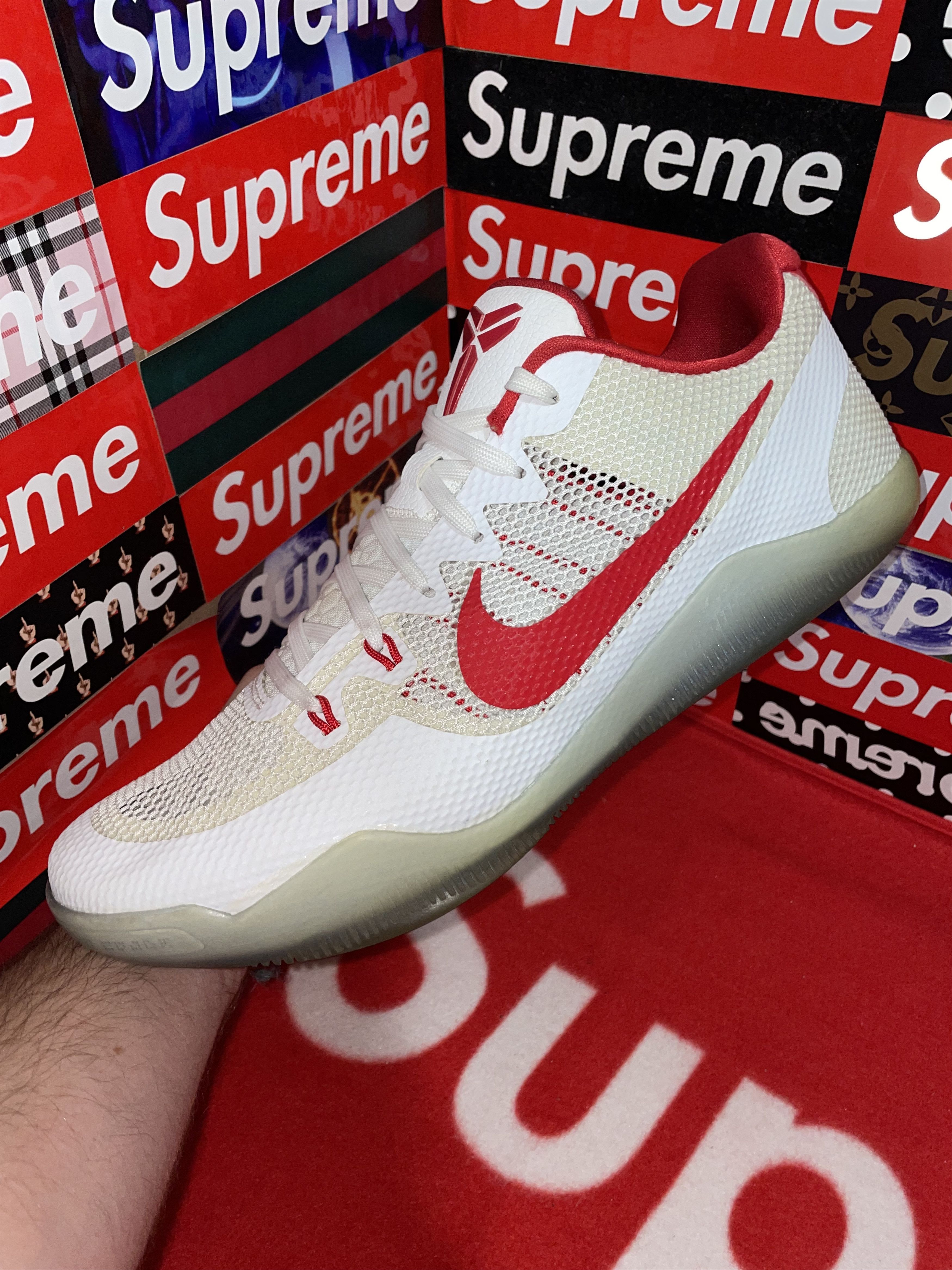 Nike Nike Kobe 11 TB “White Gym Red” 856485-161 size 14 Size US 14 / EU 47 - 6 Thumbnail