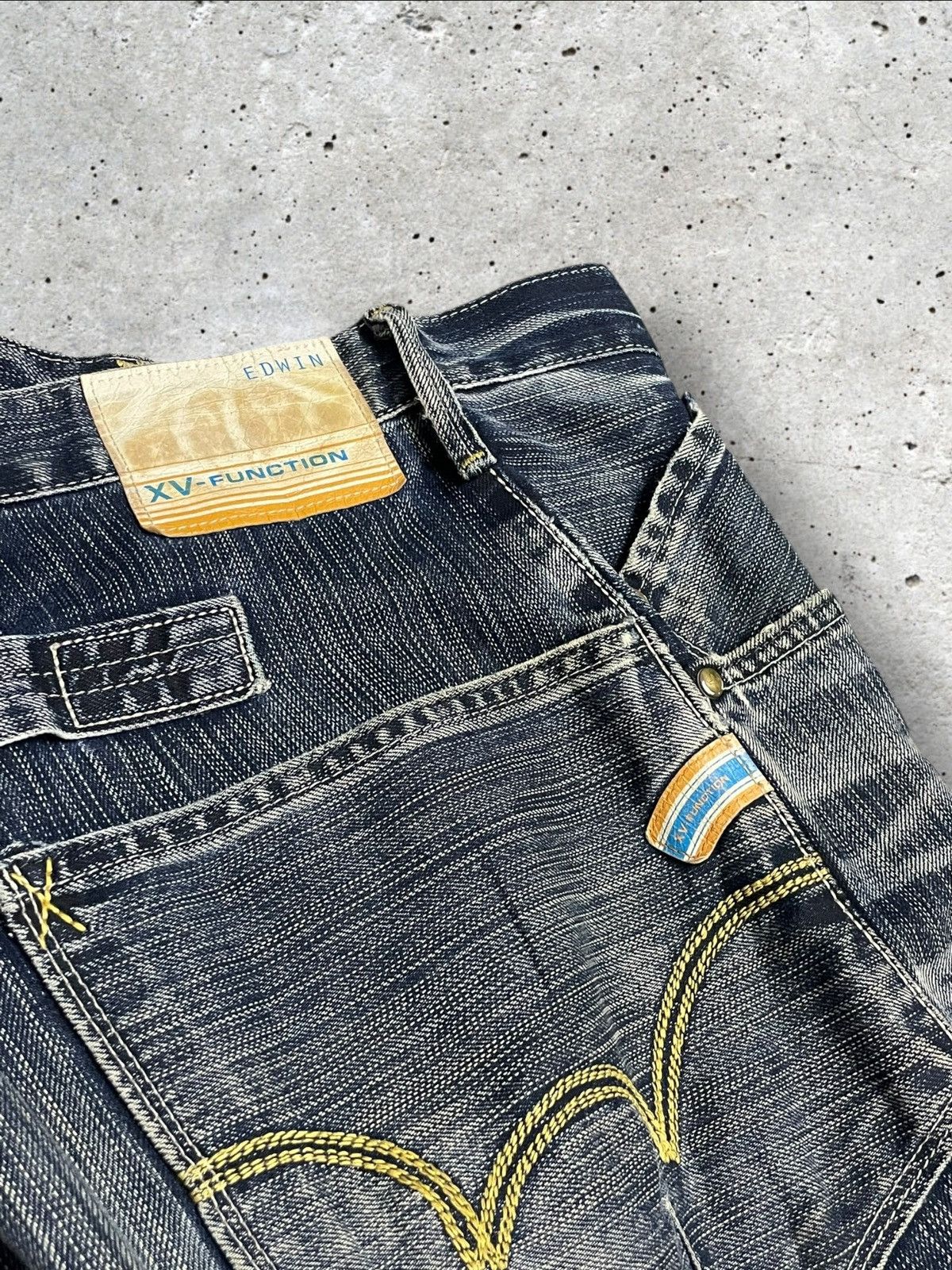 Edwin Vtg Edwin Twisted Loose Ripped Blue Wash Buckle Back Jeans Size US 31 - 11 Thumbnail