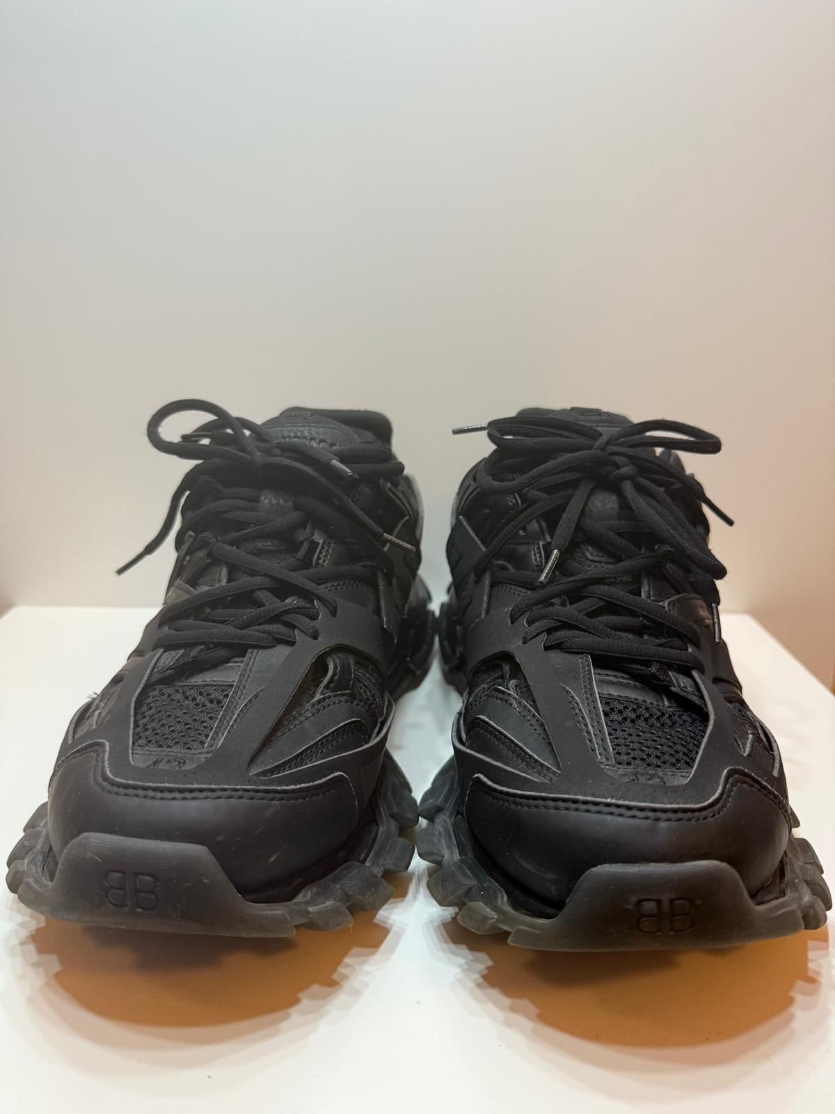 Balenciaga Balenciaga Tracks Sz 43 / Sz 10 Size US 10 / EU 43 - 2 Thumbnail
