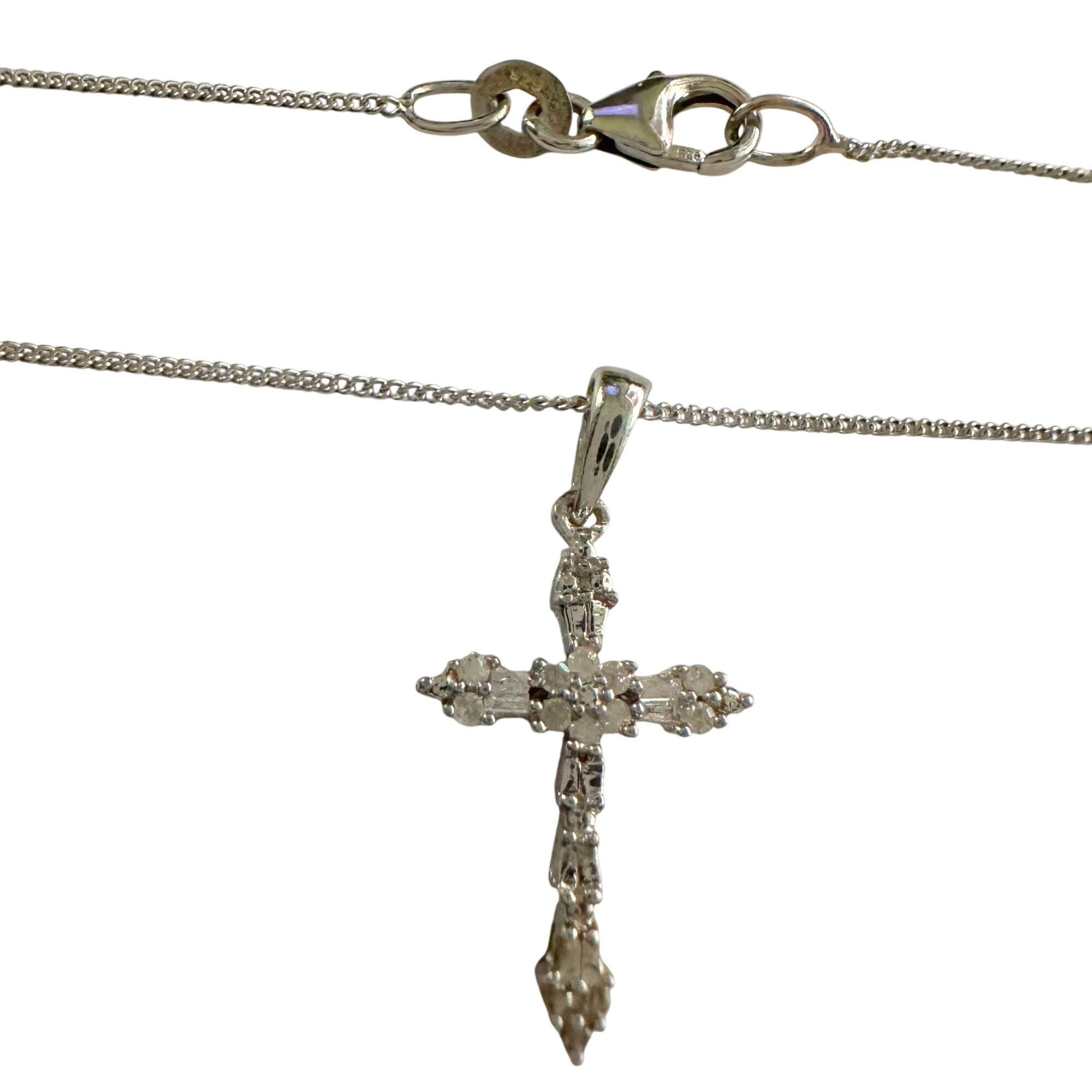Other Sterling Silver Cross Necklace 20" Chain - Intricate Detaili Size ONE SIZE - 6 Thumbnail