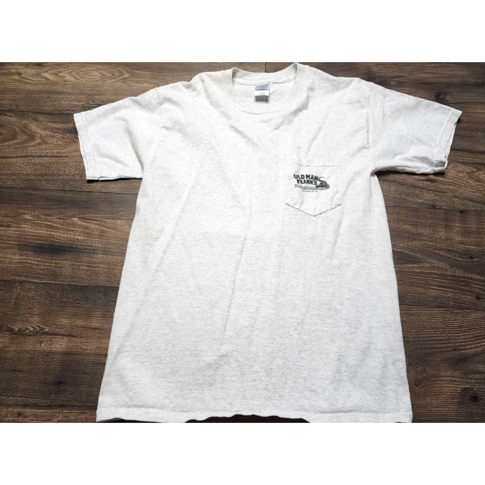 Gildan VINTAGE Gildan Graphic T Shirt Mens M Gray 90s Old Man Frank's Double Sided Pocket Size US M / EU 48-50 / 2 - 2 Thumbnail