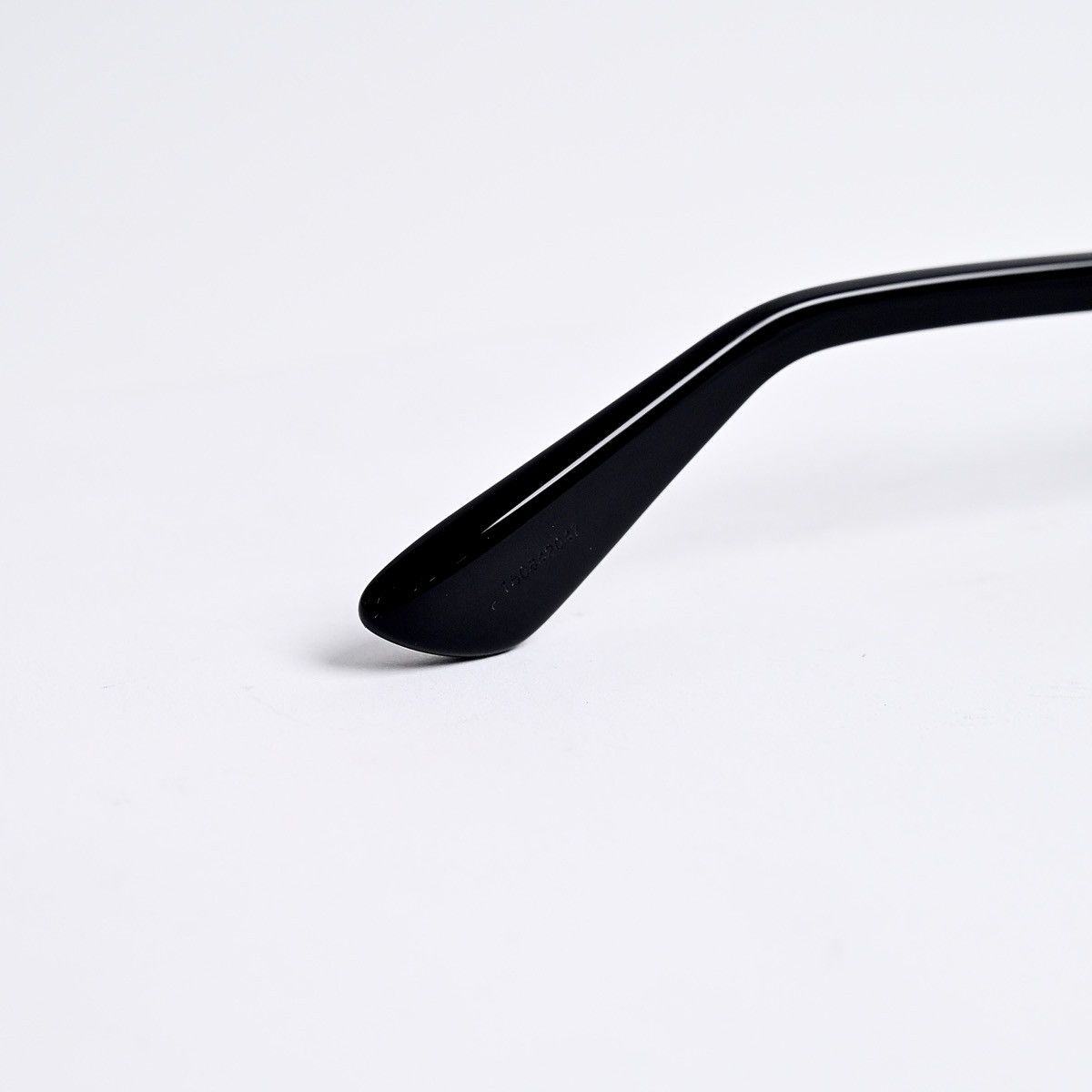 CHROME HEARTS LITTLE DINGER GLASSES