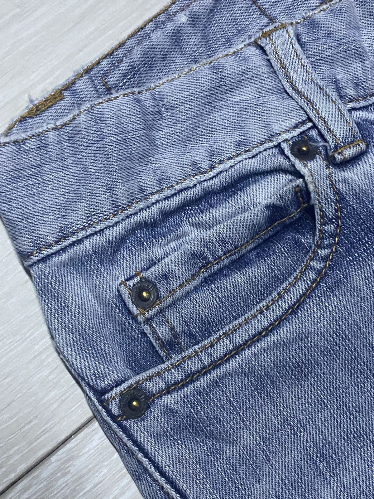 Japanese Brand Vintage Japanese Brand Hush Hush Light Wash Flare Jeans Size US 29 - 10 Thumbnail