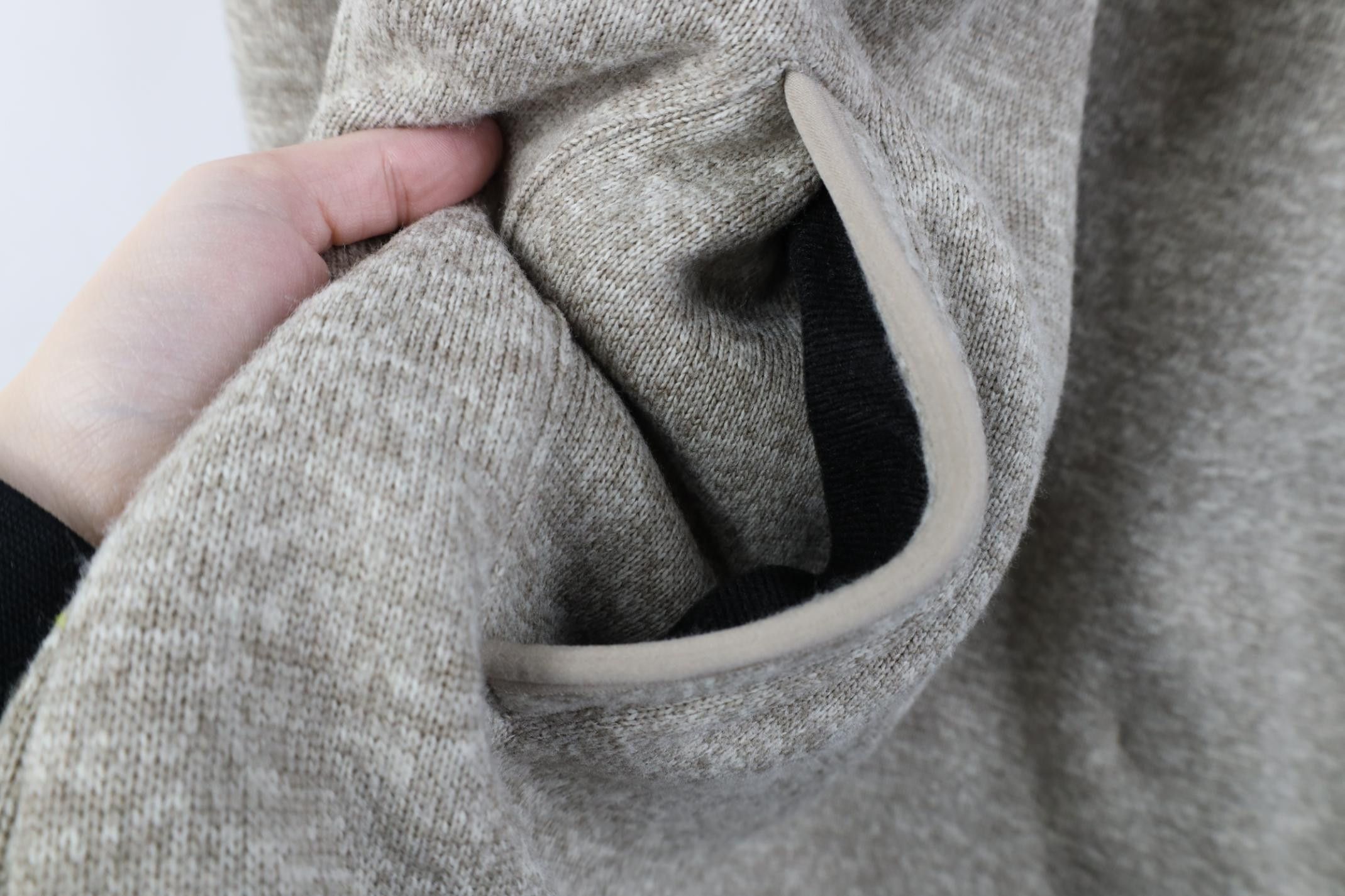 Eddie Bauer Deadstock Y2K Eddie Bauer Fleece Knit 1/4 Zip Sweater Beige Size US L / EU 52-54 / 3 - 11 Thumbnail