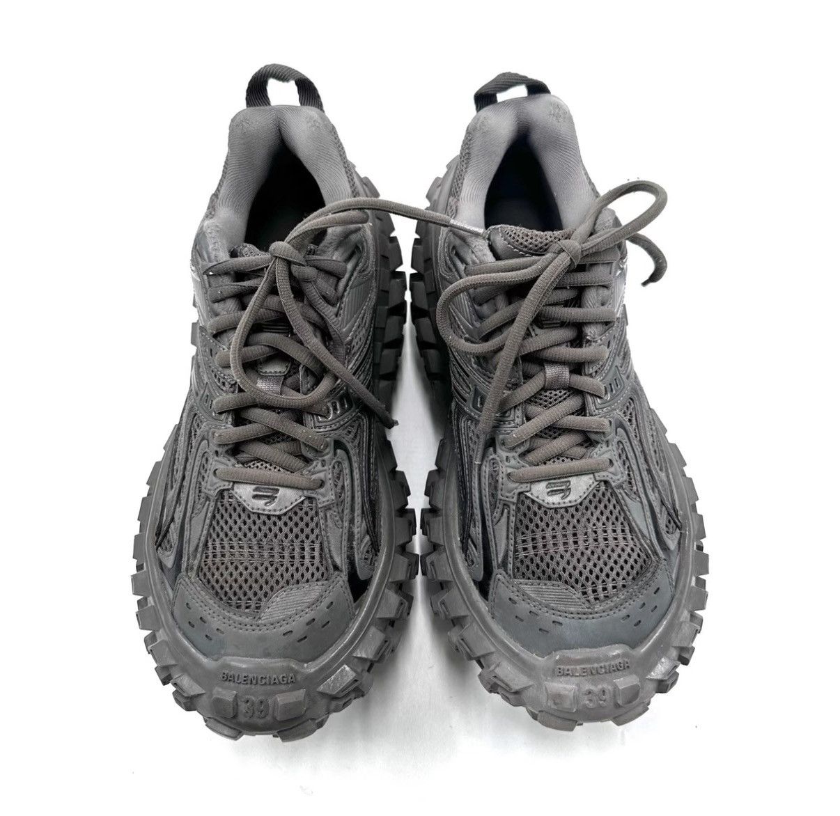 Balenciaga Balenciaga BOUNCER Grey Black Tire Sneakers K12 Size US 9 / IT 39 - 2 Thumbnail
