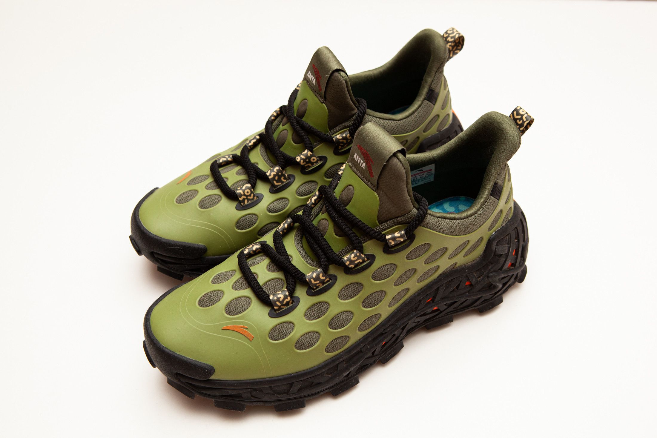 Salehe Bembury Salehe Bembury Anta Nest SB-02 Green sz.9.5 Size US 9.5 / EU 42-43 - 1 Thumbnail