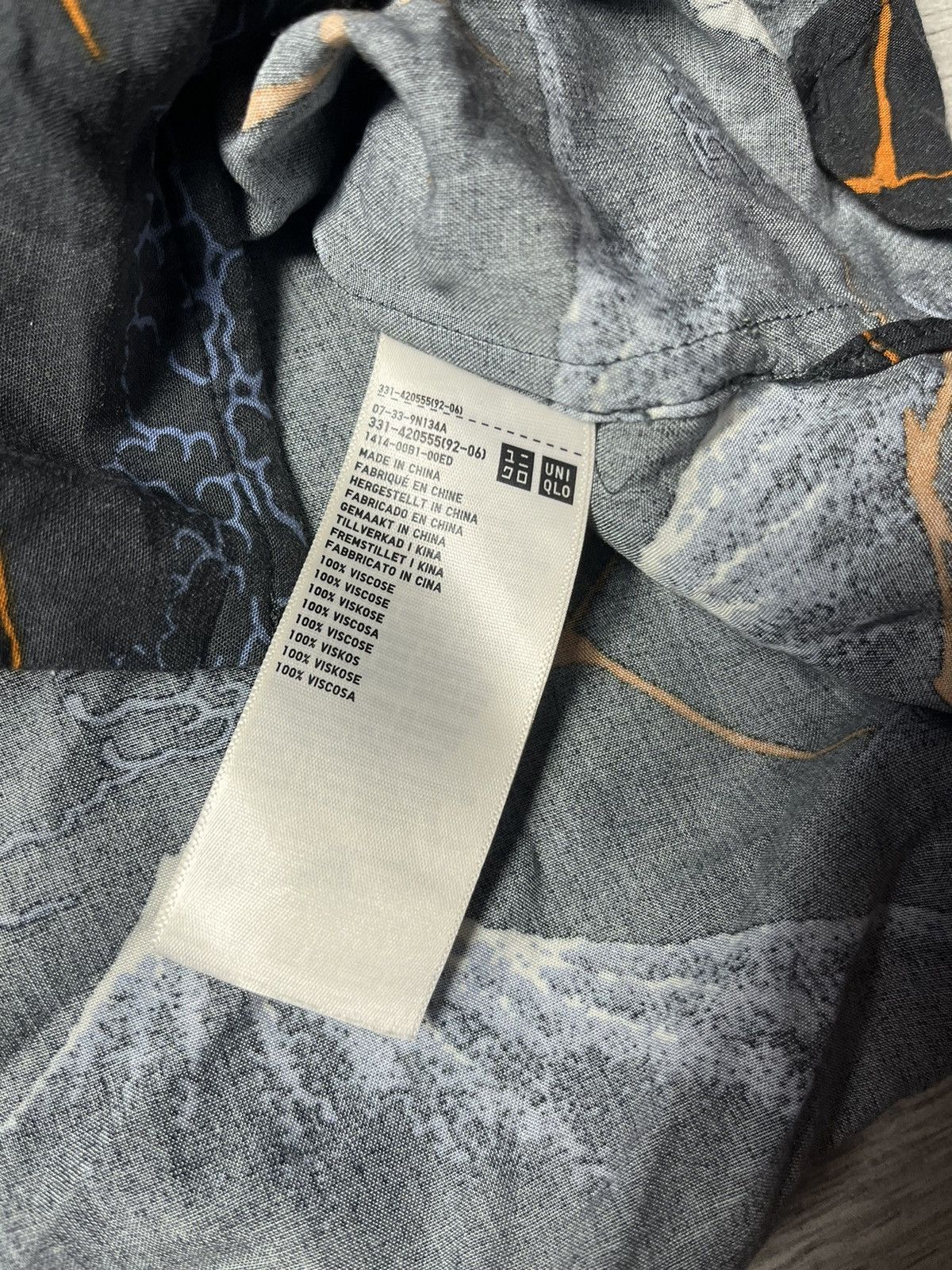 Japanese Brand Uniqlo shirt short sleeve rock Japanese size Small Size US S / EU 44-46 / 1 - 6 Thumbnail