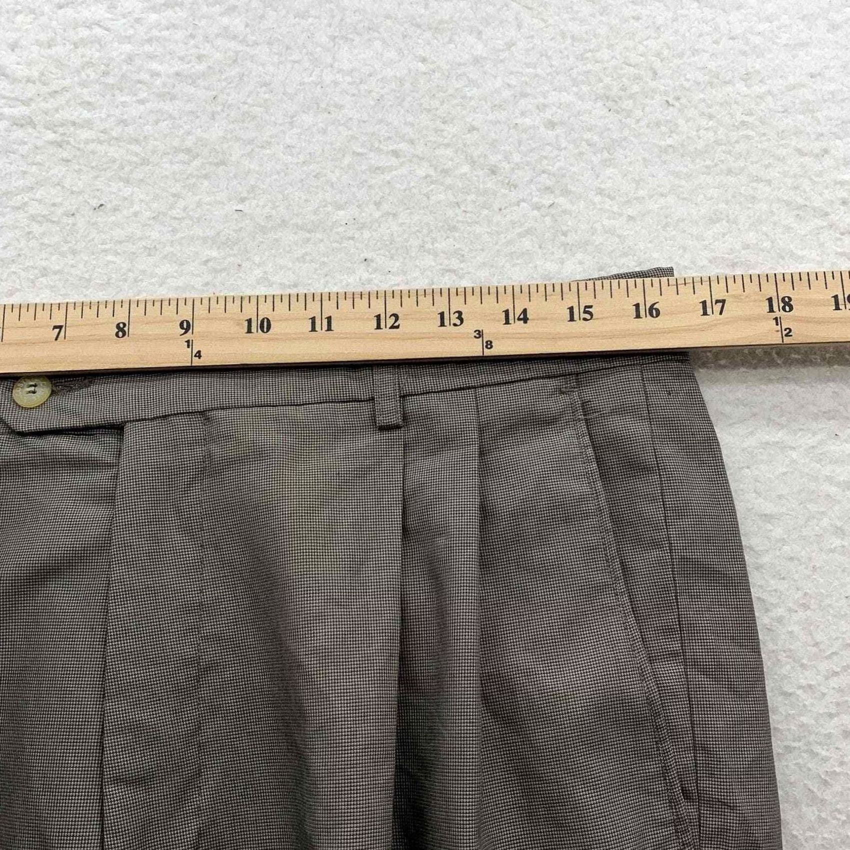 Lacoste Lacoste Dress Pants Mens 33 36.5 Trousers Slacks Preppy Dad Green Size US 33 - 7 Thumbnail