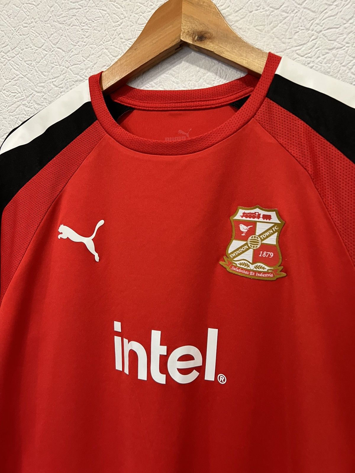 Puma Puma Swindon Town Red Jersey Soccer Mens Size US M / EU 48-50 / 2 - 7 Thumbnail